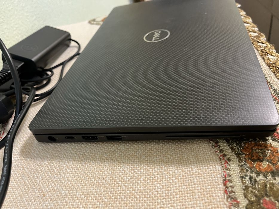 Ноутбул Dell Latitude 7400 DESKTOP-QJFO1BQ