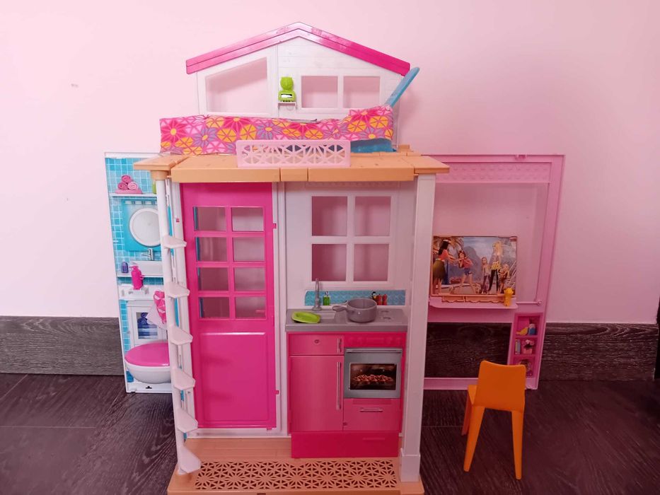 Rozkładany domek Barbie
