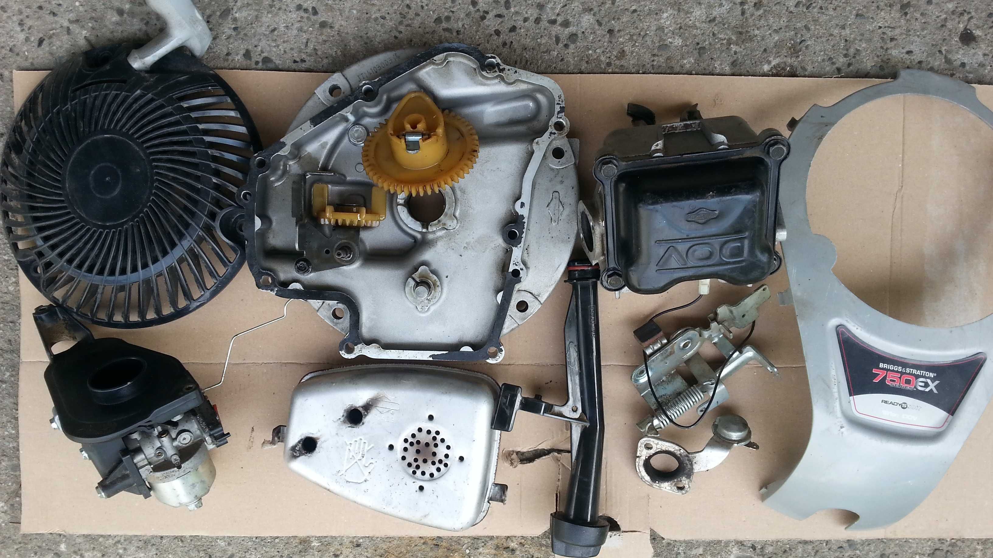 Części silniki Briggs & Stratton (różne modele)