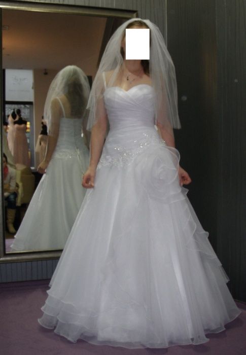 Suknia ślubna Emmi Mariage Finezja z kolekcji Diamond z 2013 r. roz 38