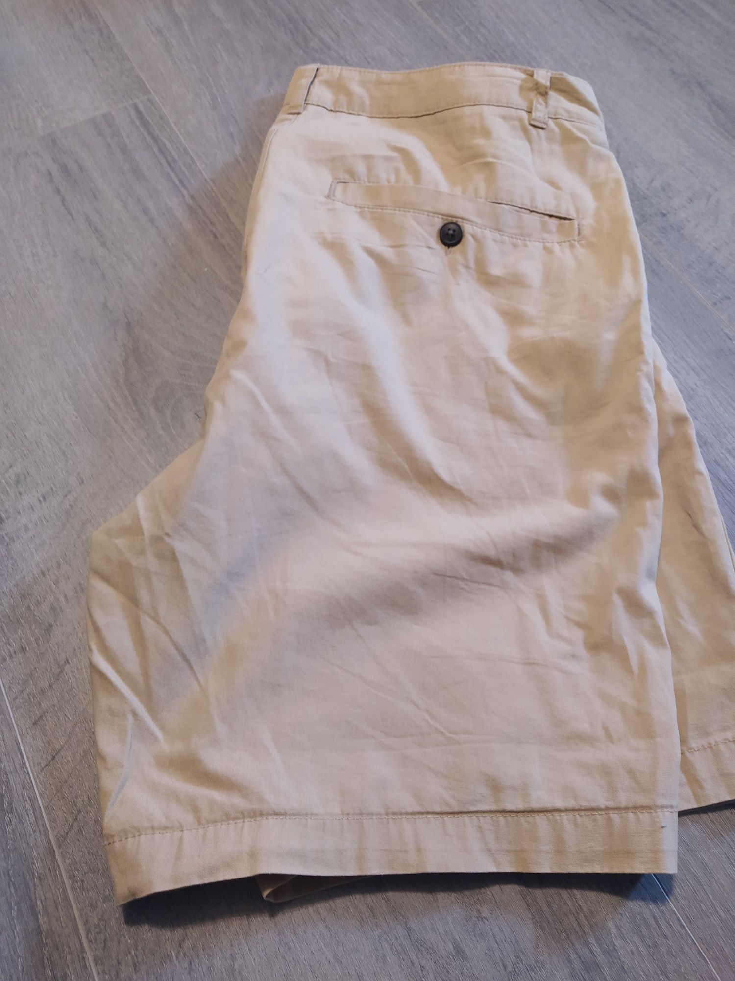 Spodenki męskie beżowe H&M