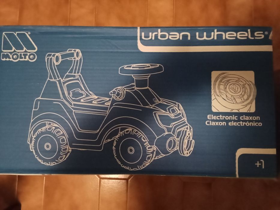 Carrinho para bebés com protecção