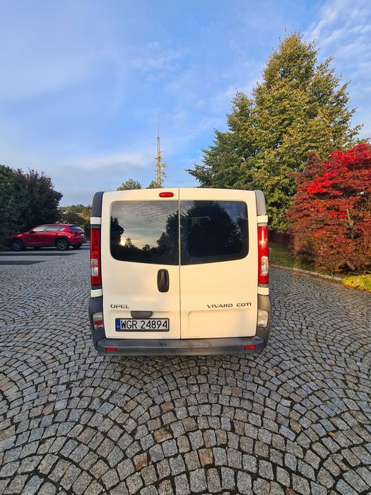 Opel vivaro 9 osobowy Long