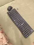 Teclado e rato Logitech