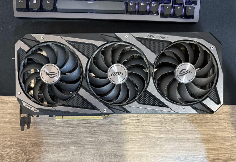Відеокарта Asus ROG Strix RTX 3080 TI OC (MSI / Palit / Gigabyte)