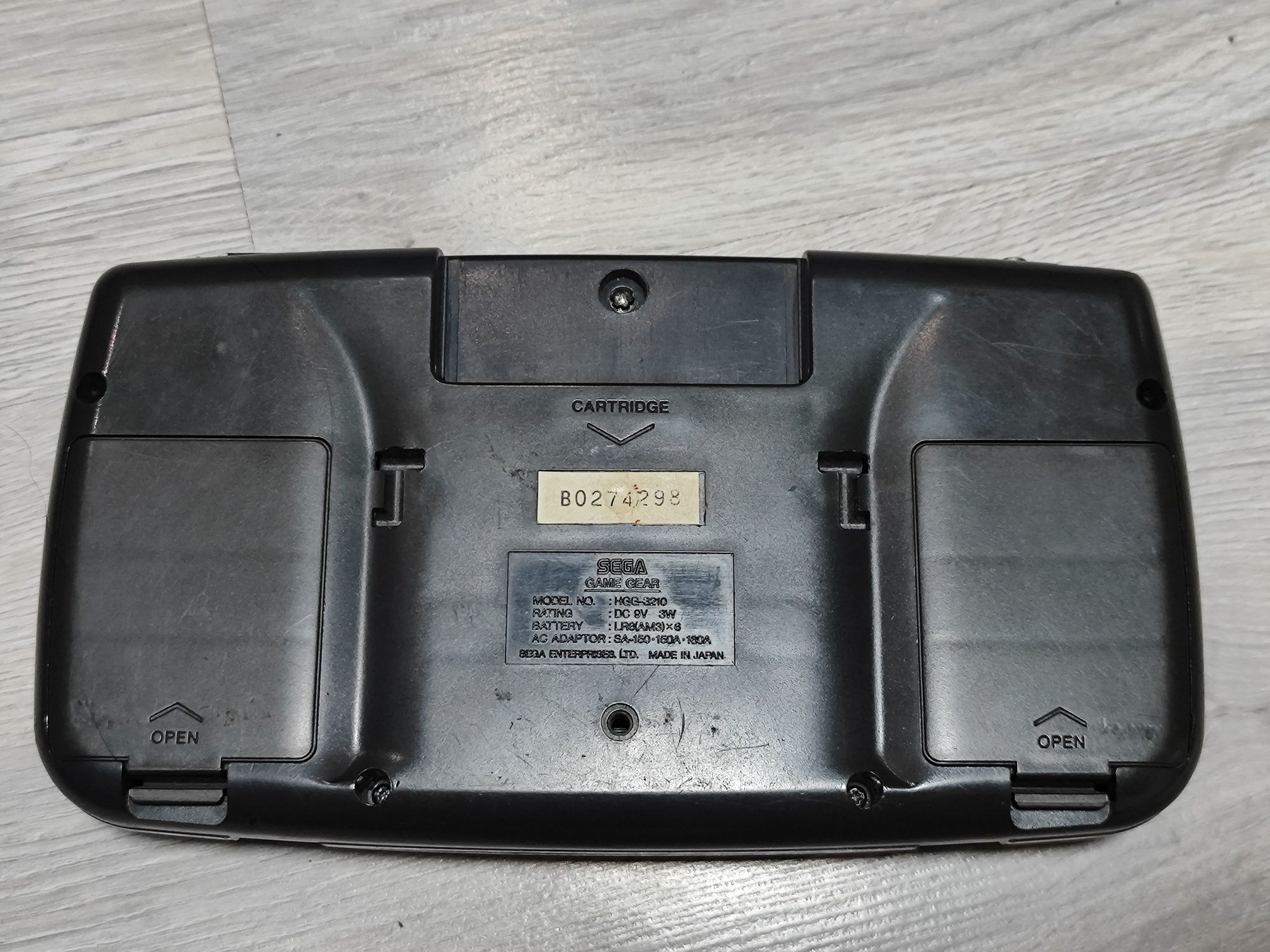 SEGA Game Gear ( працює, нові конденсатори ) + картридж 21 в 1