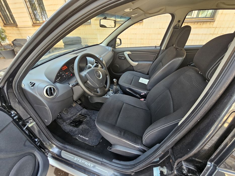 Продам Dacia sandero StepWay