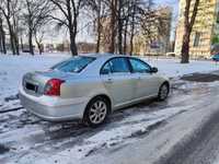 Toyota Avensis 2 2.0 2006 benzyna