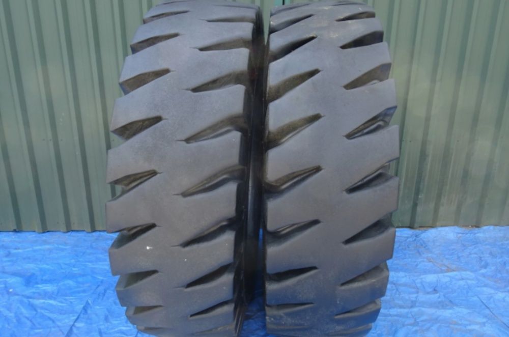 Opona Opony 18.00 18,00 R - 33 Bridgestone