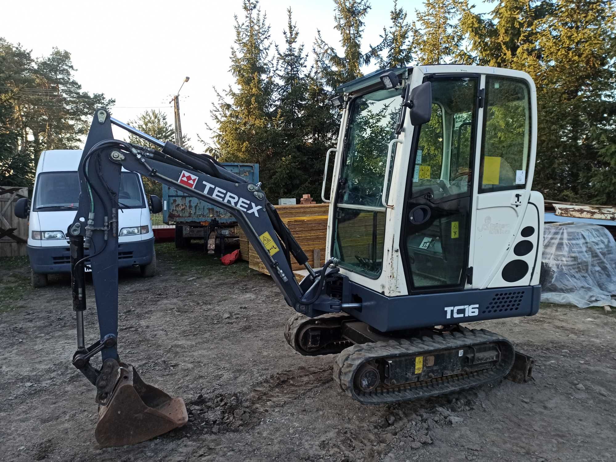 Minikoparka Terex TC16 2015r