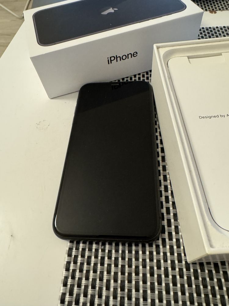 Iphon 11, black, 256gb