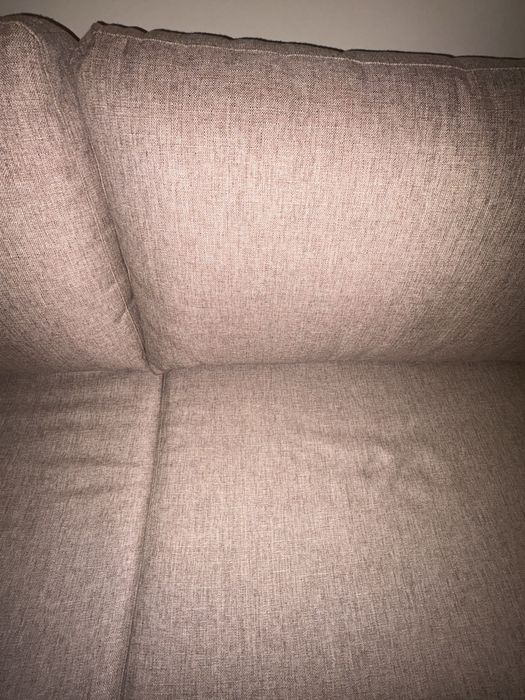 Sofá-cama imaculado