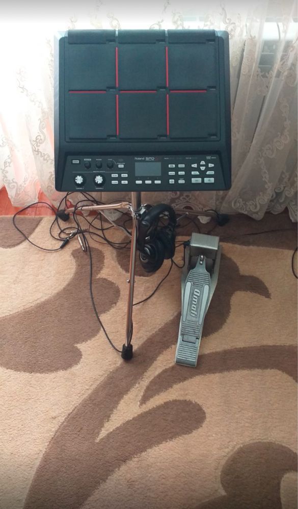 Портативный блок цифровых барабанов Roland SPD-SX