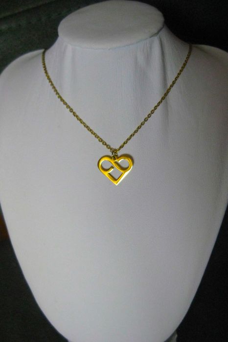 Colar Aço Dourado Coração Infinito NOVO