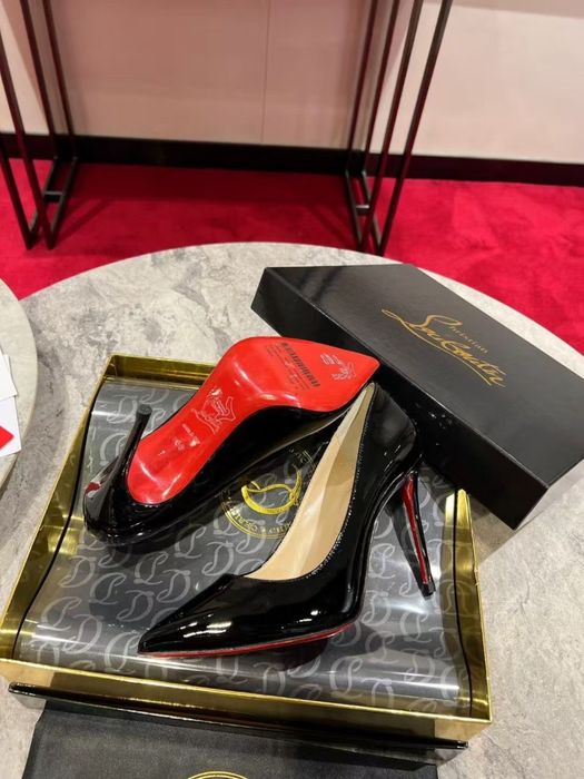 Szpilki Louboutin Black