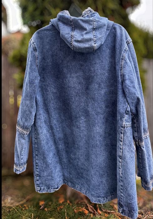 Куртка джинсова