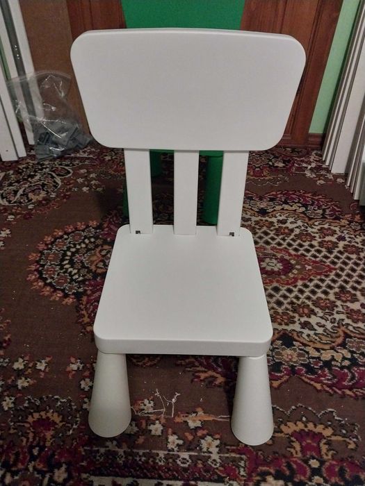 ІКЕА Дитячий стілець MAMMUT МАММУТ