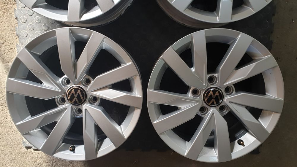 Felgi Aluminiowe 5x112 6,5Jx16 ET41 Volkswagen B8 Audi Seat Skoda