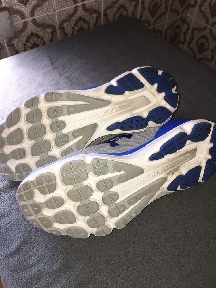 Tenis de desporto para homem