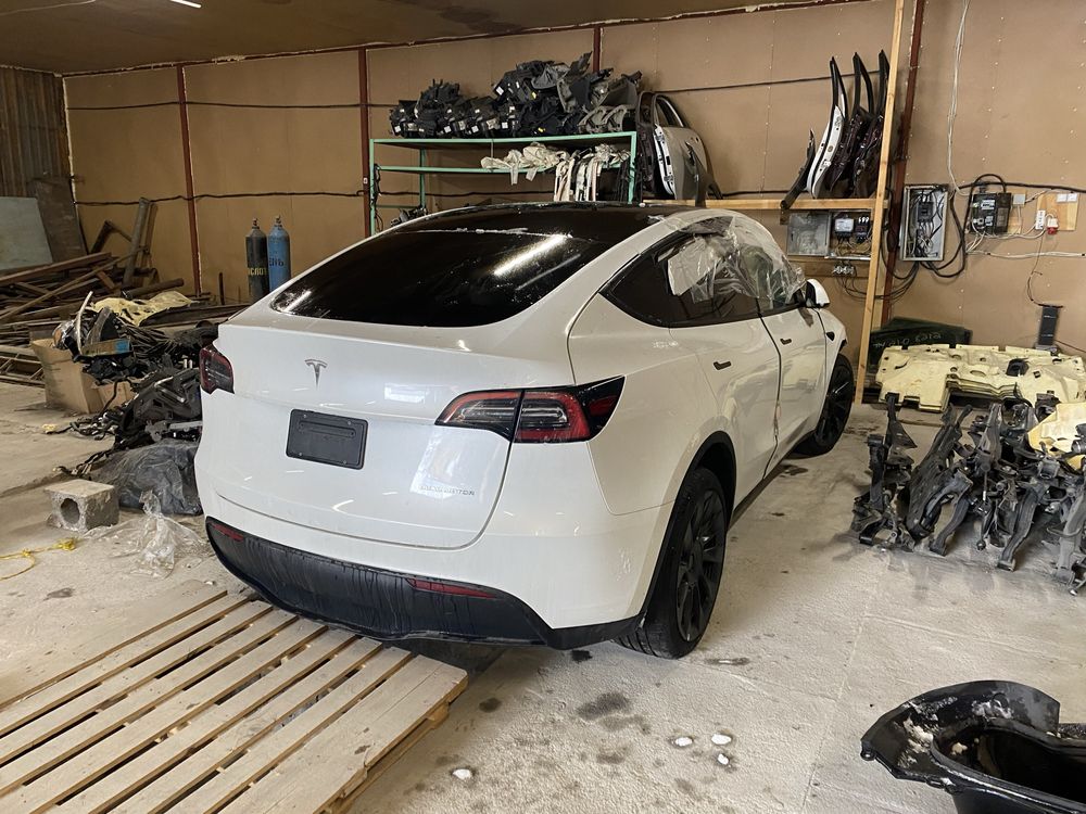 Разборка Шрот Tesla Model Y 2020-2021-2022-2023