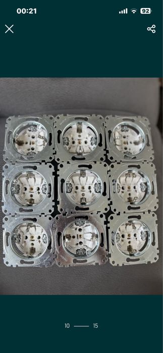 Gniazdka, gniazda Merten nowe