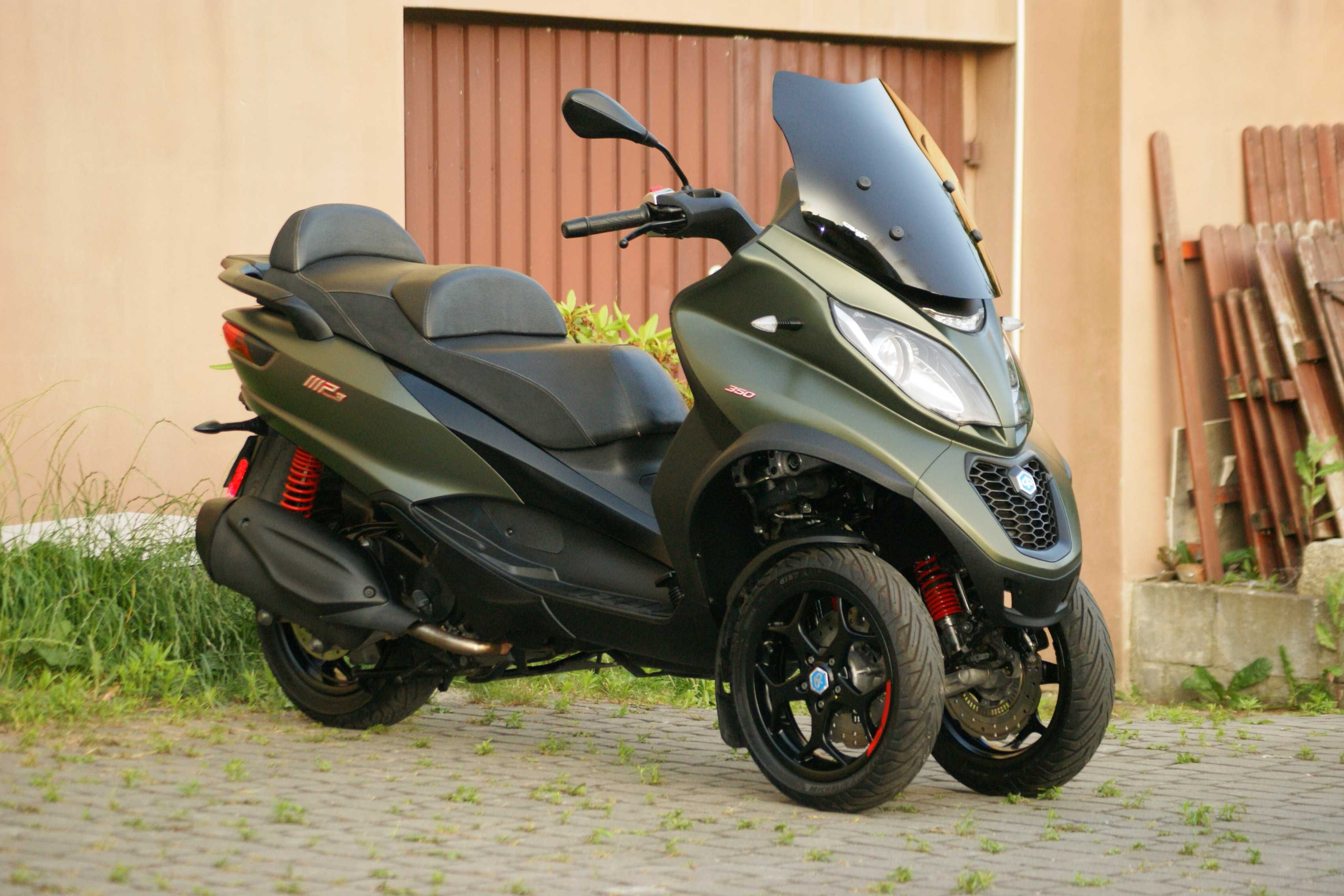 Piaggio MP-3,500,350 Hpe,400ie,L5E.