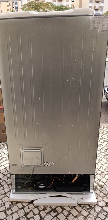 Frigorífico americano Kunft  177cm/442L/Inox (3 anos garantia)
