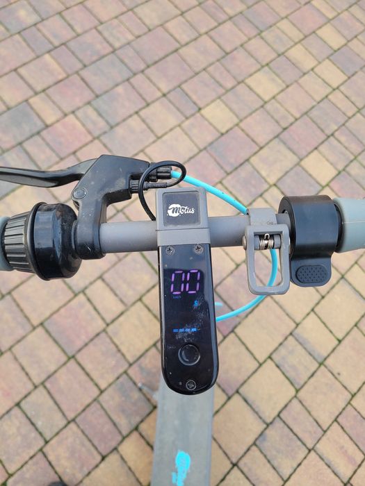 Hulajnoga Motus Scooty 10 Plus