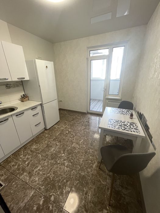 Аренда посуточно квартира Новострой Таирова,Сити Центр,Киевский район