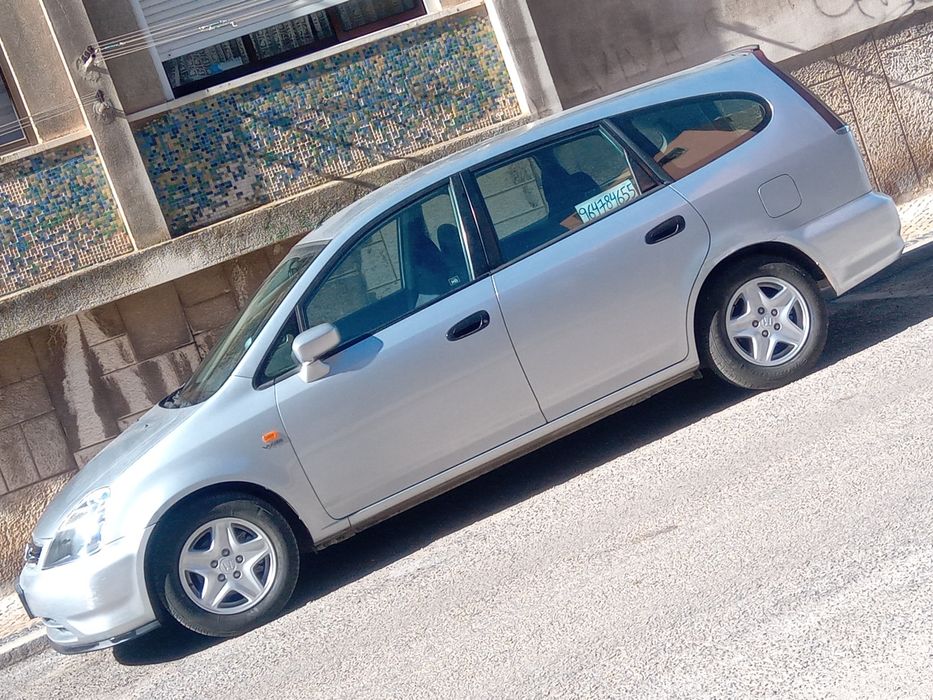 Honda stream 1.7 VTEC