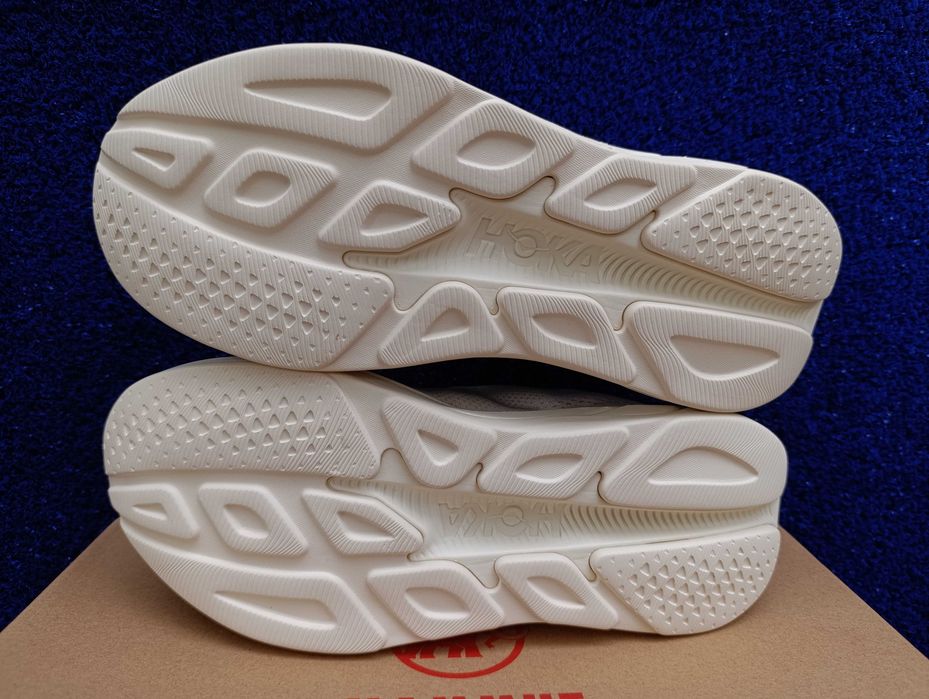 Кросівки Hoka One One W Rincon 4 // W Bondi 8 (45/29) Оригінал!