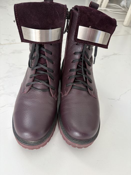 Жіночі черевики, шкіряні, 36розмір(23см),б/в, стан нових