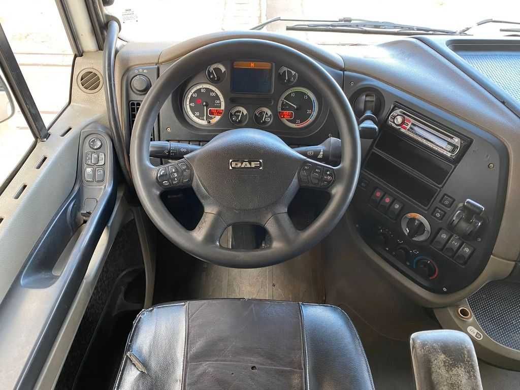 Лісовоз DAF 105.510 привід 6х4 кран PENZ 10000H Atlas для дерева