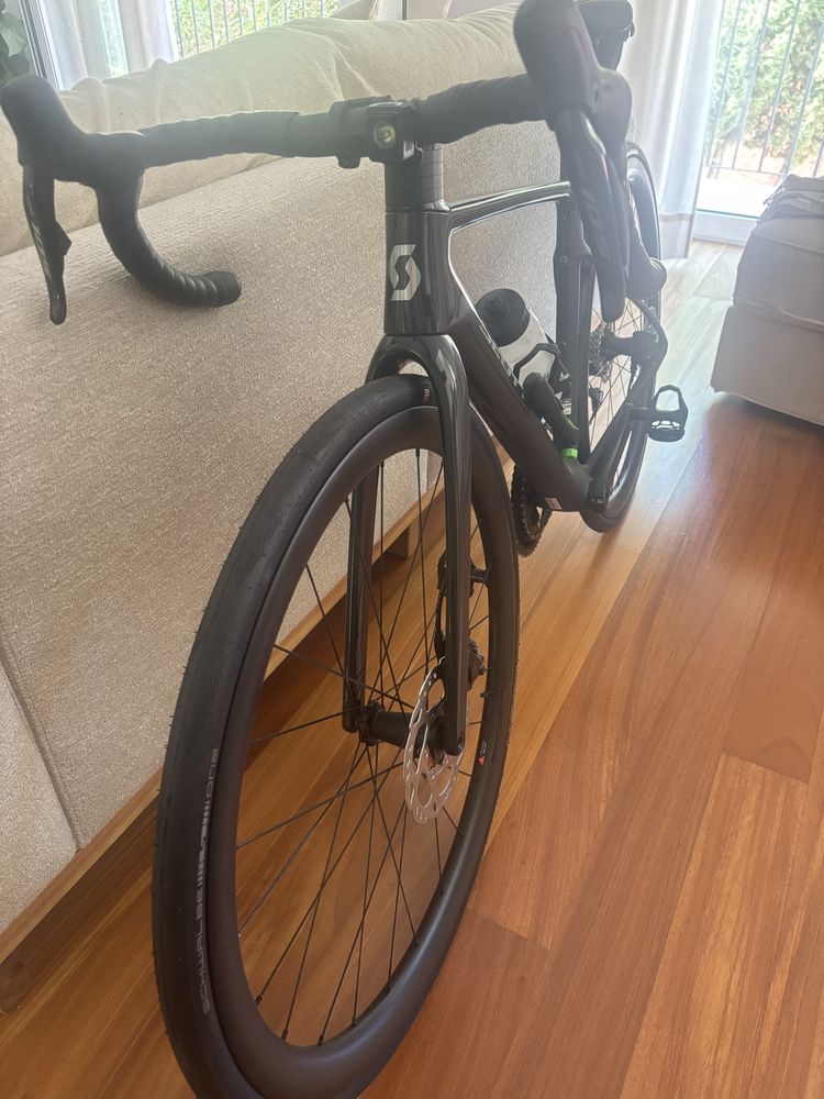 Bicicleta SCOTT ADDICT RC 30 XS 2025