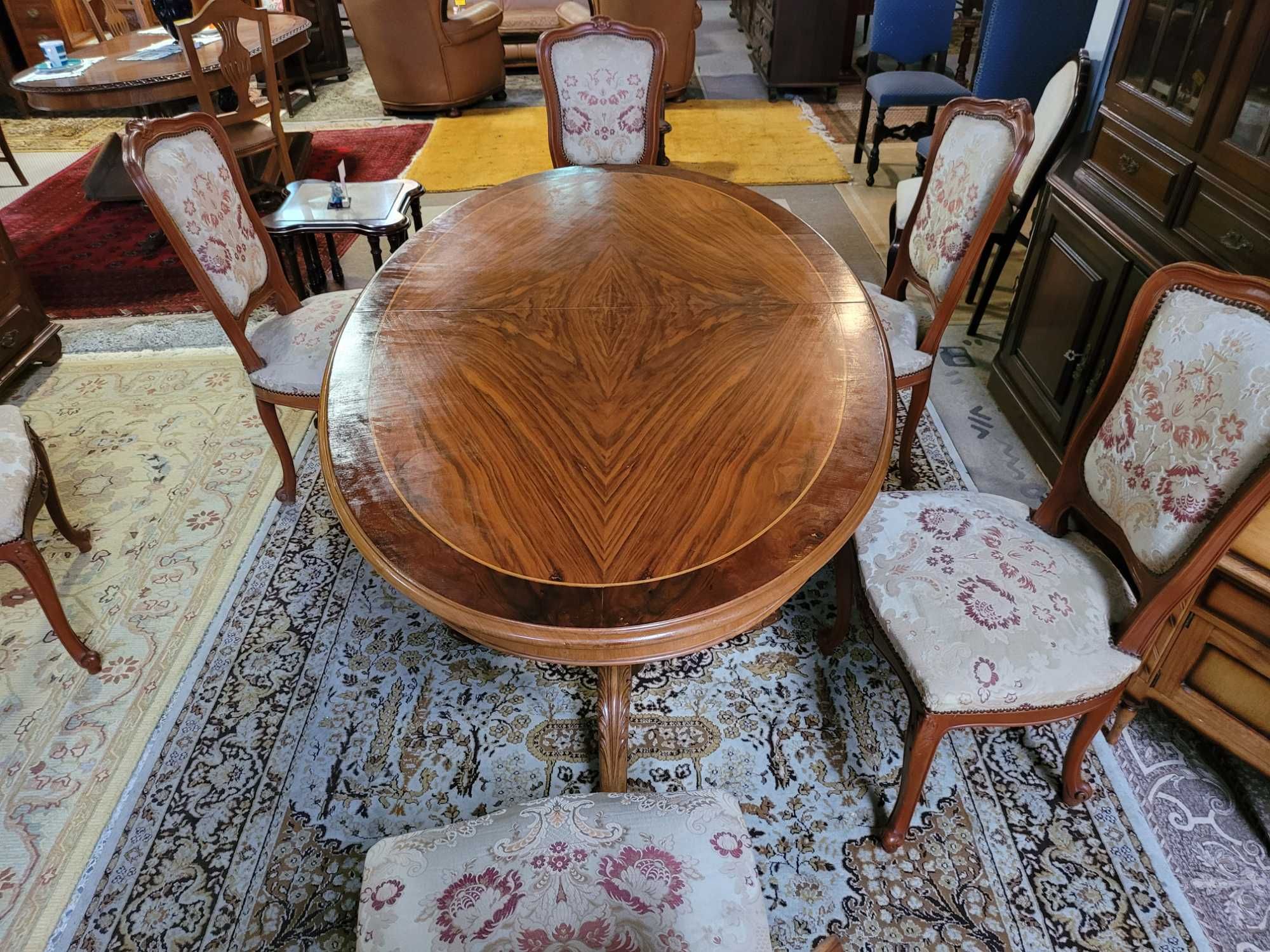 Mesa de sala - Muito bom estado geral - Só a mesa as cadeiras são à pa