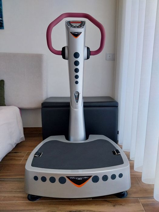 Plataforma vibratória modelo Vibro Max YV20 da BH