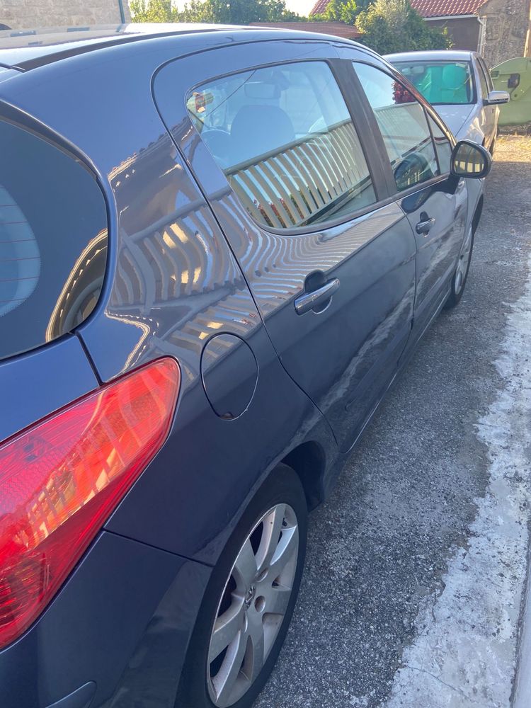 Peugeot 308 1.6 HDi 110cv (2008)