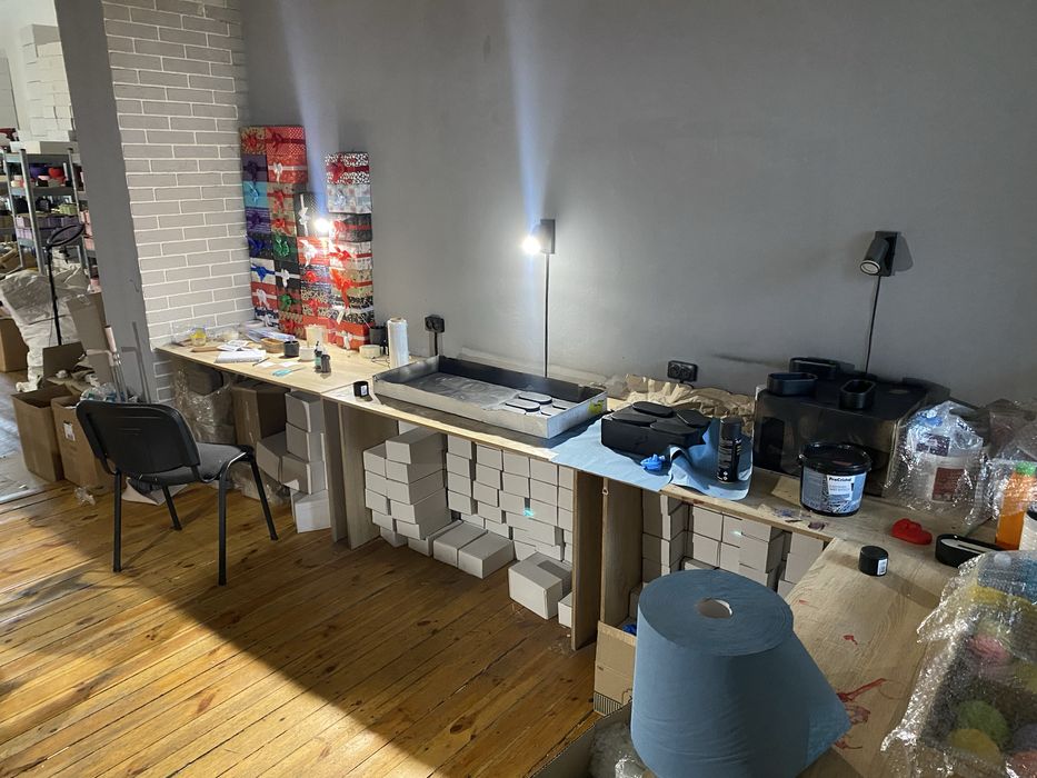 Працюючий бізнес, виробництво аромасвічок та подарункових боксів