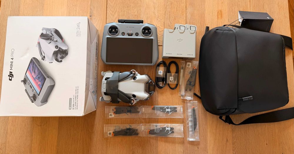 DJI Mini Pro 4 Fly More Combo - Fra VAT, gwarancja