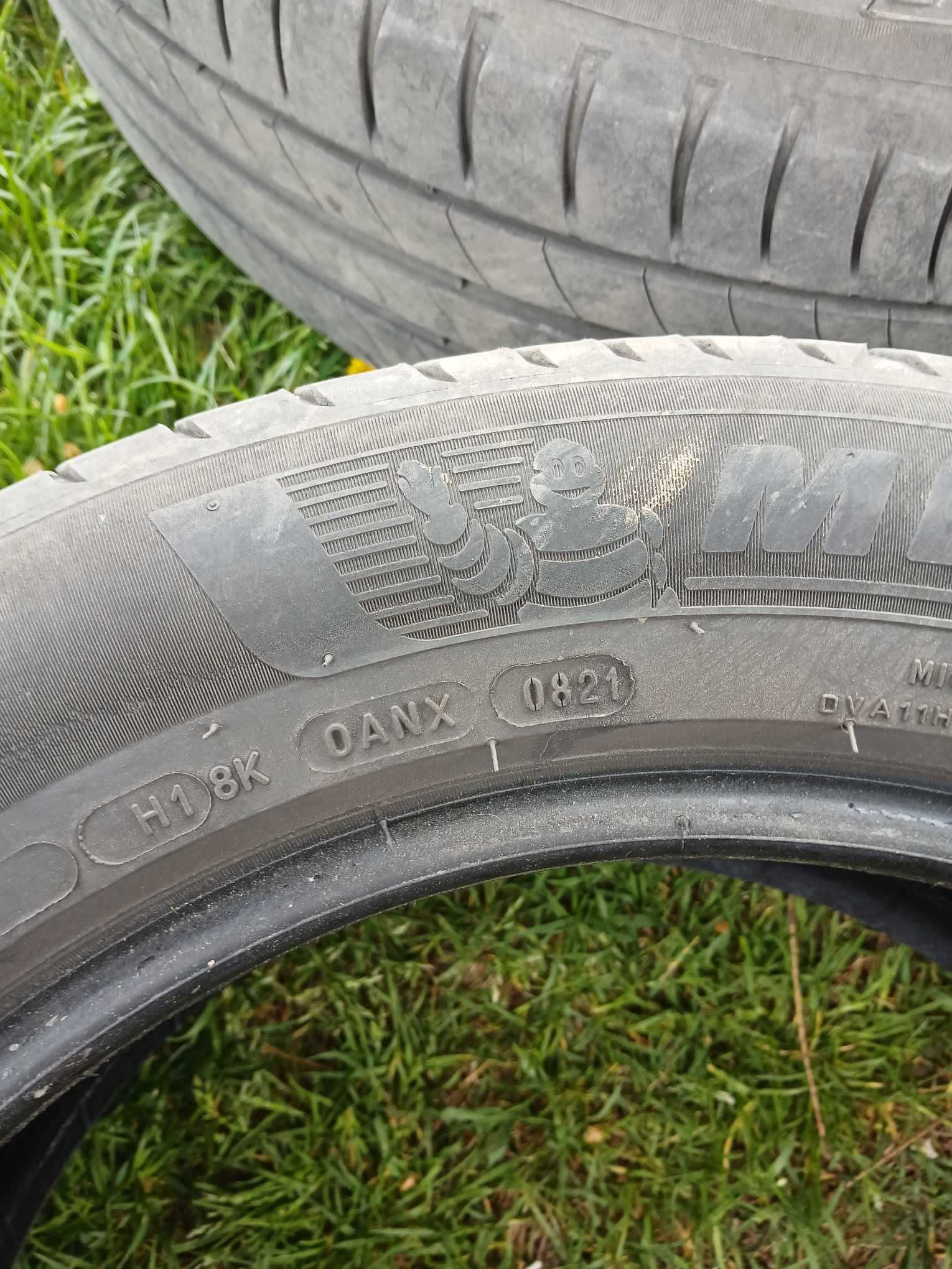 Sprzedam opony Michelin 225x55x17 letnie.