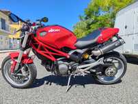 Ducati Monster 1100 EVO