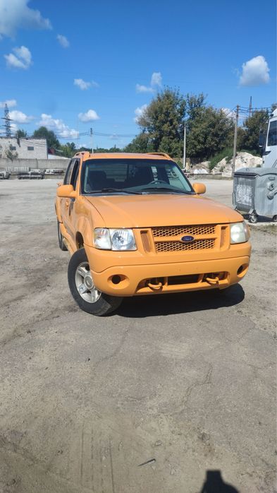 Пікап Ford Explorer sport trac 2004рік. 4.0