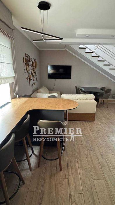 Продам сучасний будинок