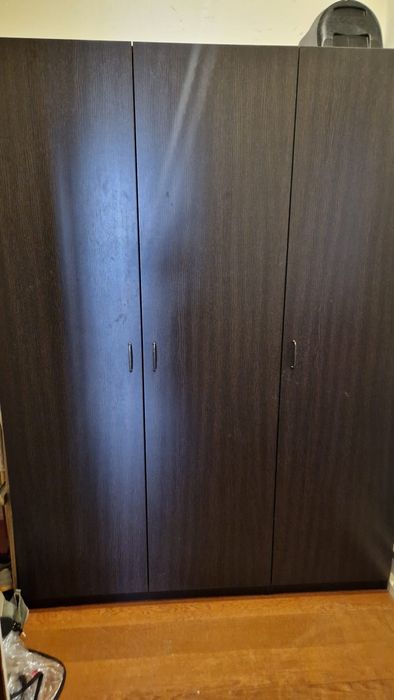 Roupeiro IKEA (7 sapateiras), um e meio