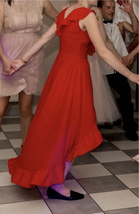 Czerwona asymetryczna sukienka KARTES