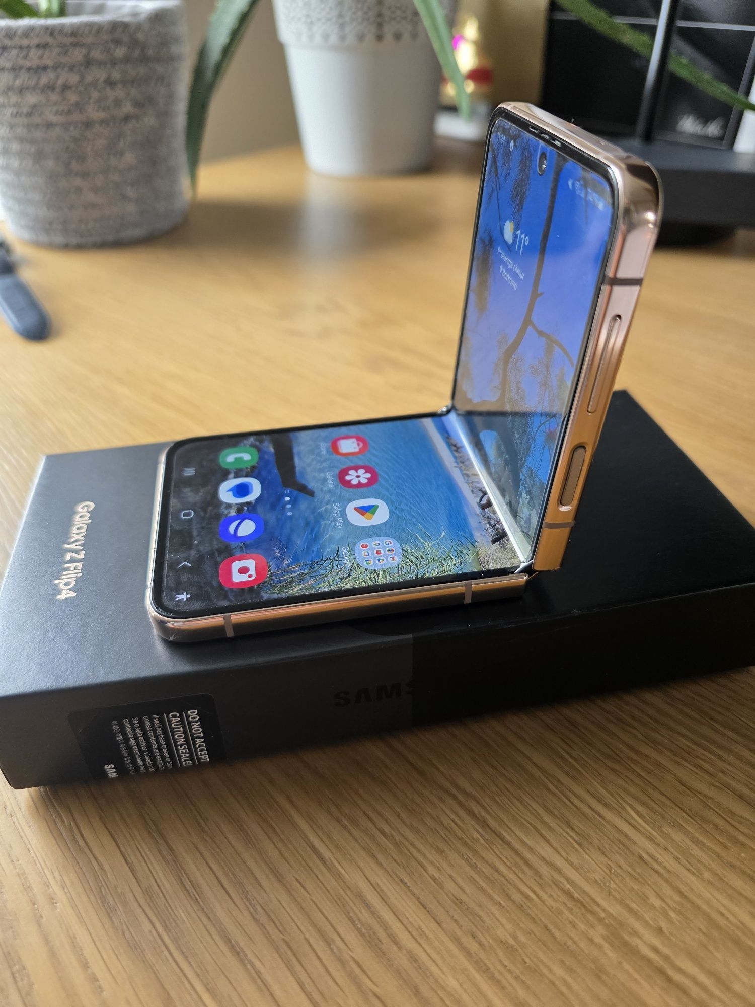 Samsung galaxy Z Flip4 256 GB