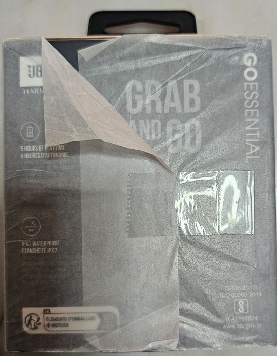 Coluna Portátil Bluetooth JBL Go Essential - F Preto