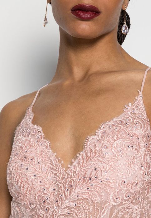 Sukienka balowa tiulowa Mascara 44