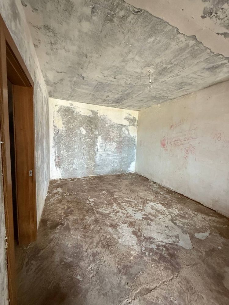 Продам 3к квартиру по вулиці Драгоманова 23