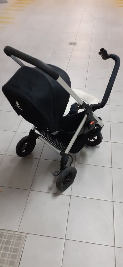 Carrinho bebé easywalker june